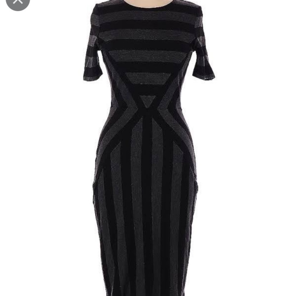 Gray and black casual dress size xl